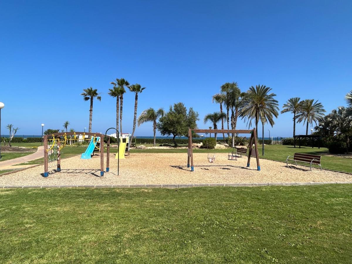 Atico Junto Al Mar,Acceso Directo A La Playa,Jardines De Nuevo Vera,Wifi Eksteriør bilde
